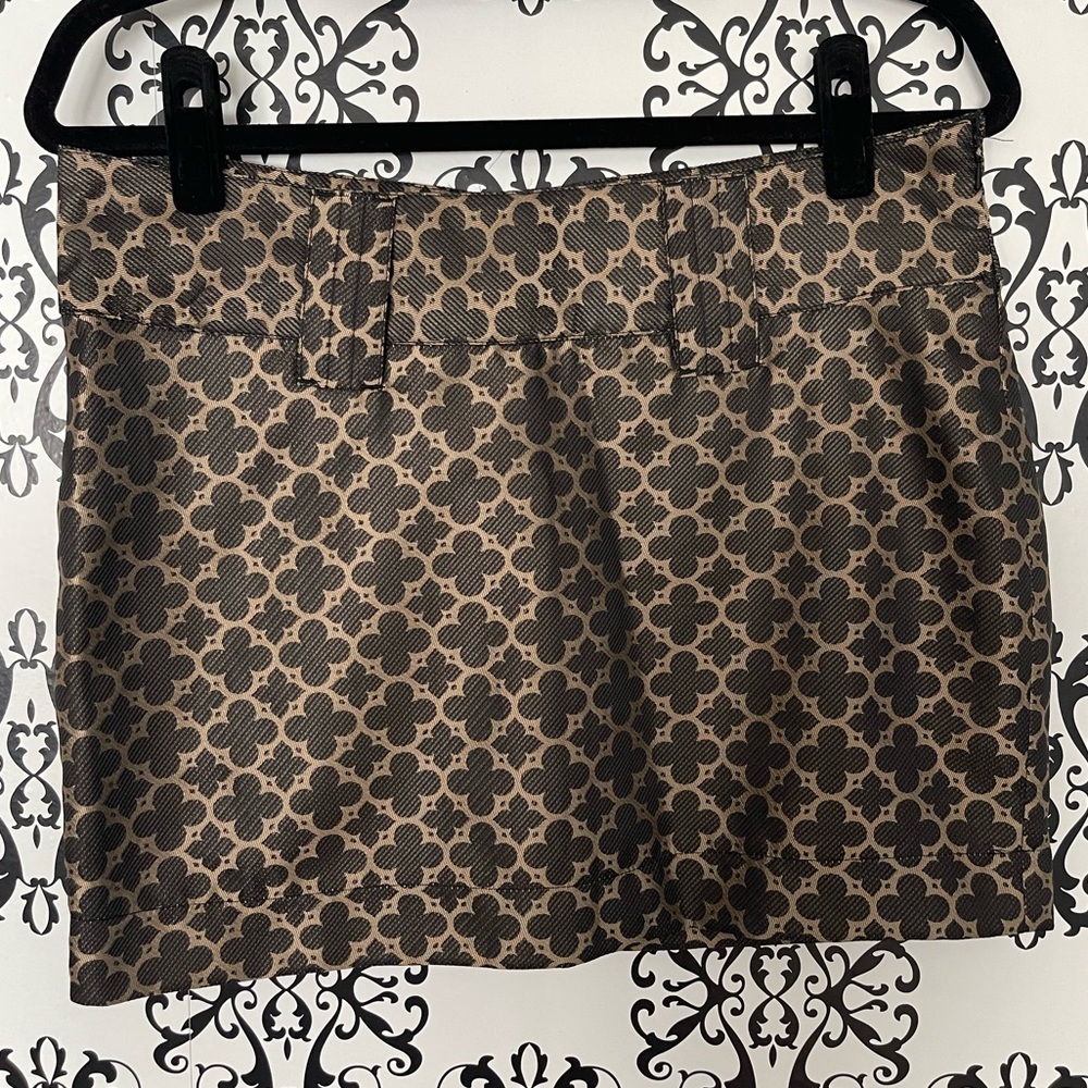 NEW WITH TAGS - BITTEN By Sarah Jessica Parker Pattern Mini Skirt - Size 10
